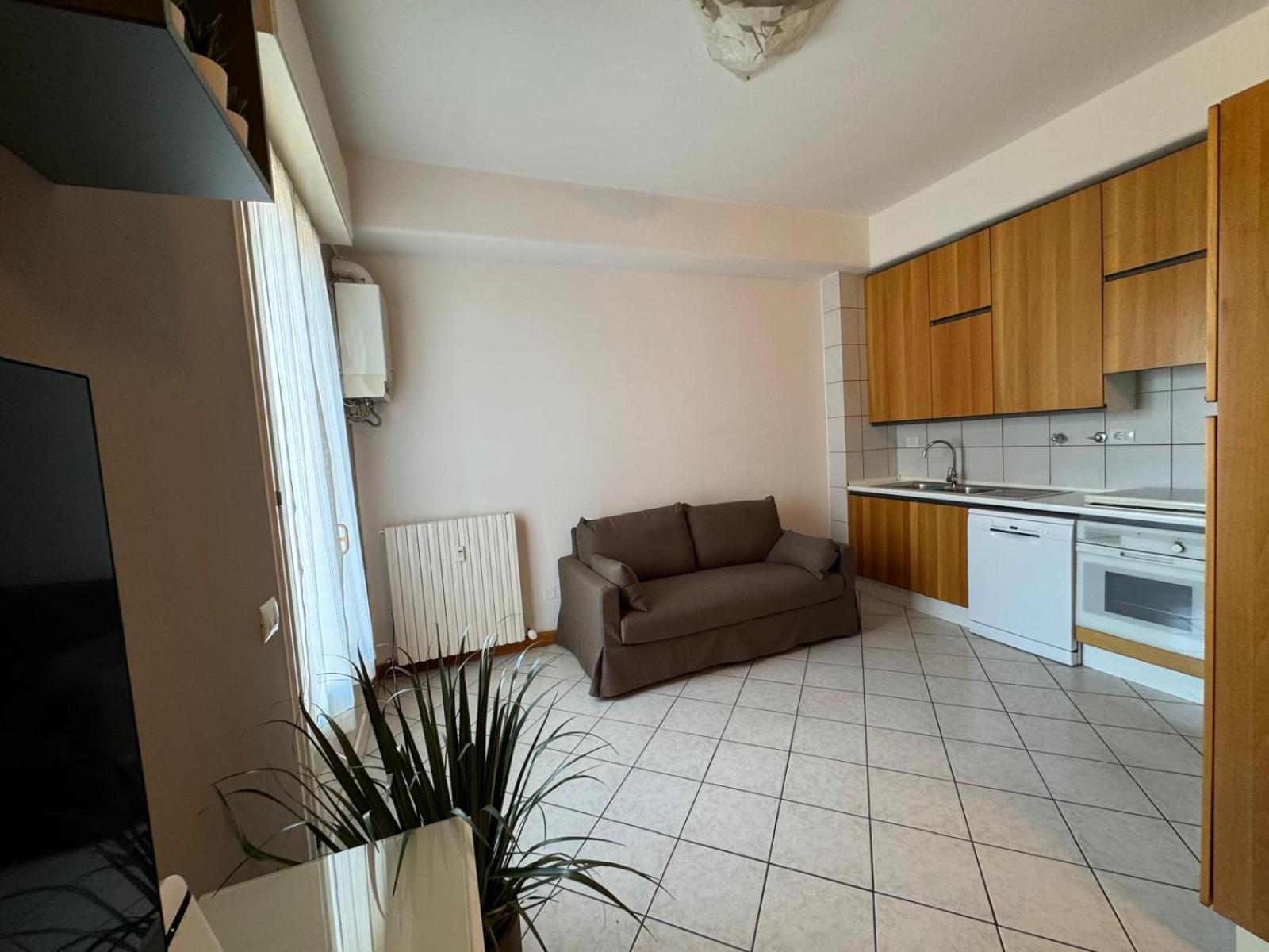 Nicholas B&B City Center- Apartment Болоня Екстериор снимка
